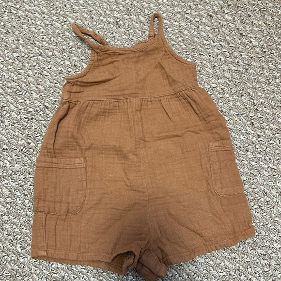 Brown gauzy romper - Picture 1 of 2